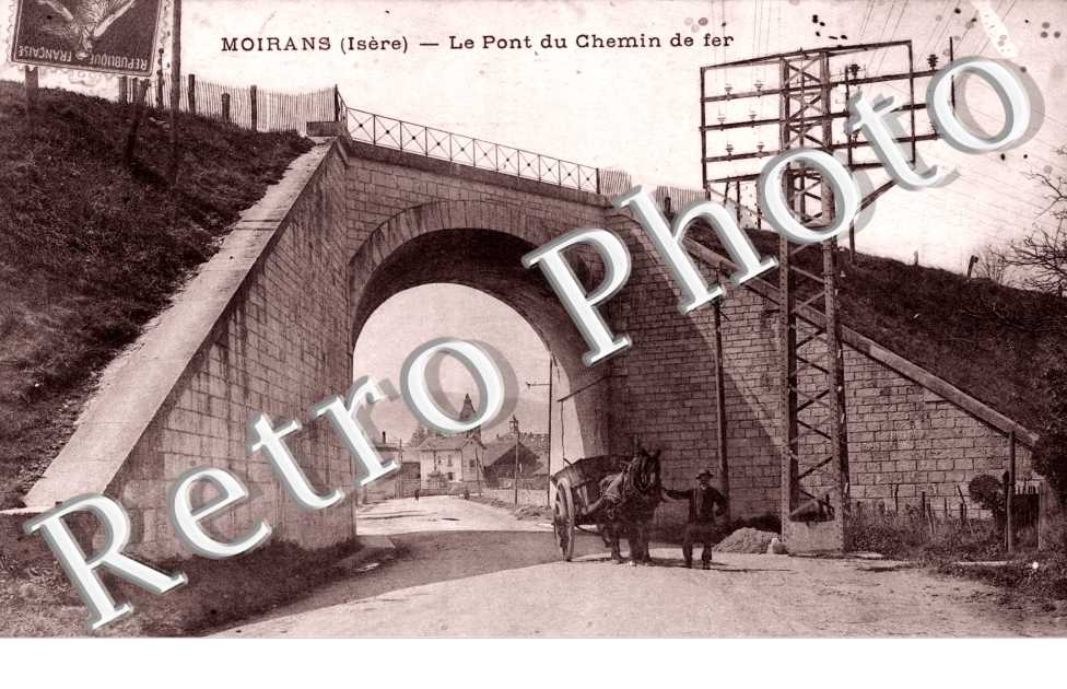 le pont de chemin de fer