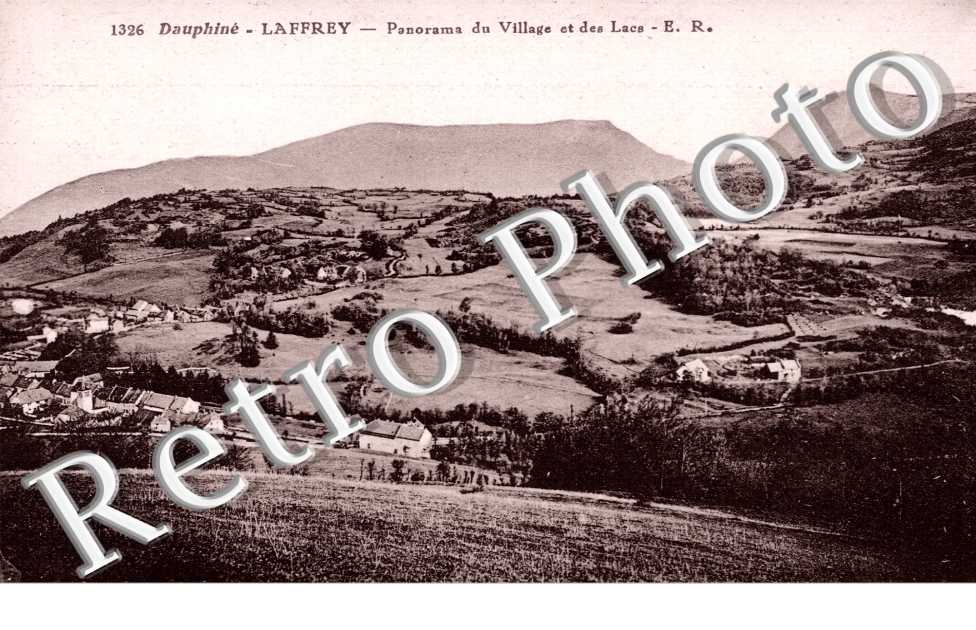 Panorama du Village et des Lacs