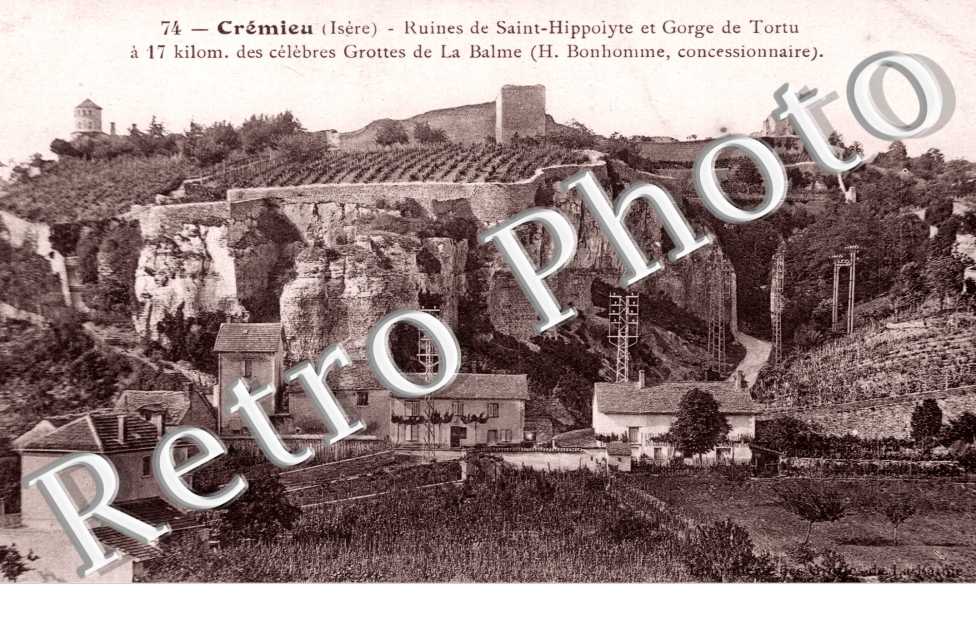 Ruines de Saint Hippolyte et Gorge de Tortu