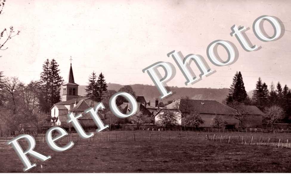 l&#039;eglise et le village