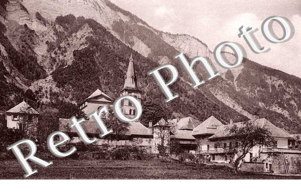 L&#039;Eglise au pied du Signal de Pregentil