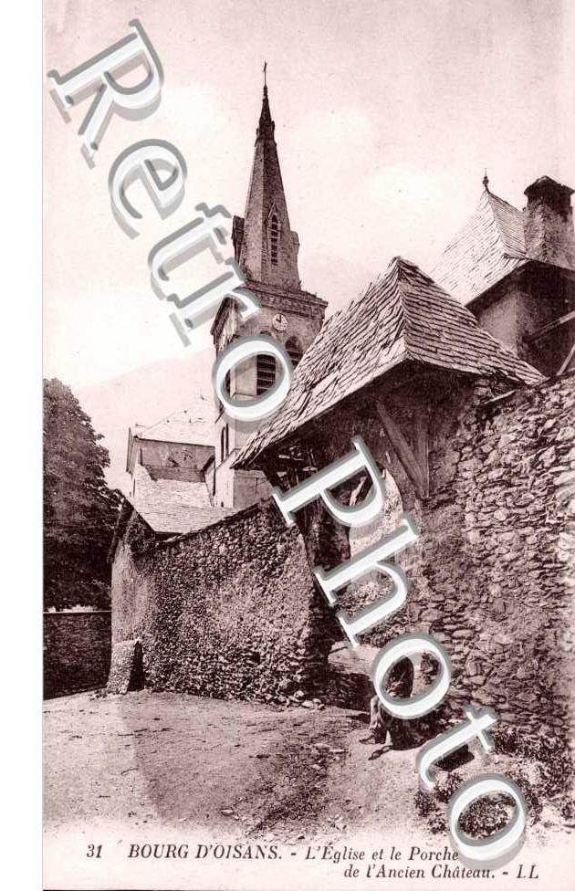 L&#039;Eglise et le Porche de l&#039;Ancien Chateau