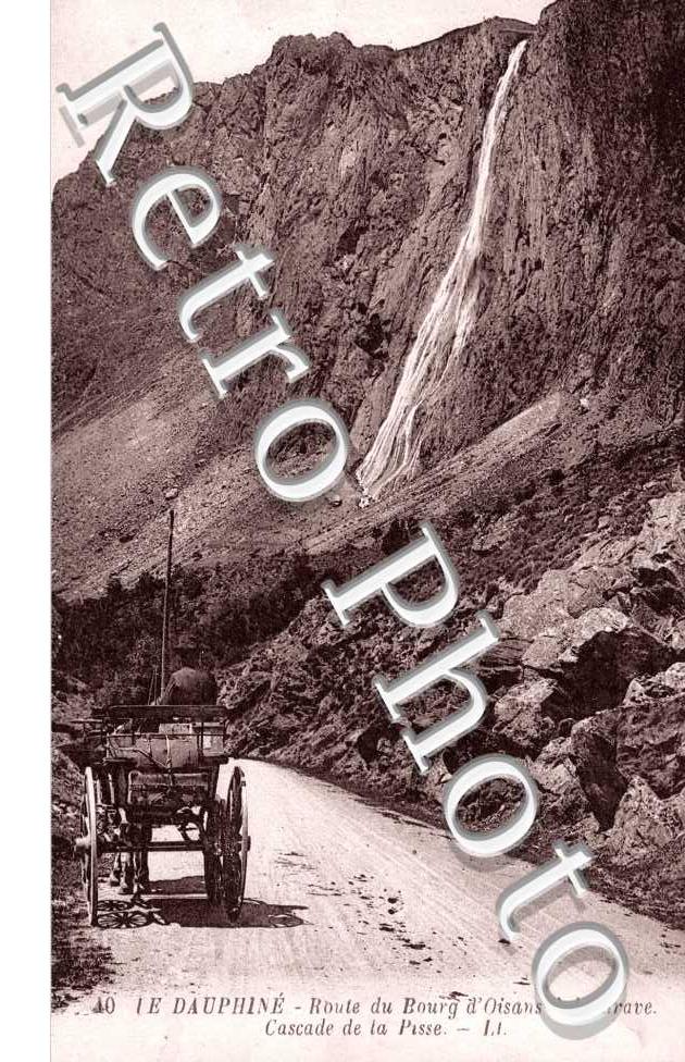 Route du Bourg d&#039;Oisans a La Grave Cascade de la Passe