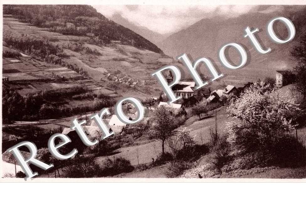 La Plaine et les Montagnes du Bourg d&#039;Oisans