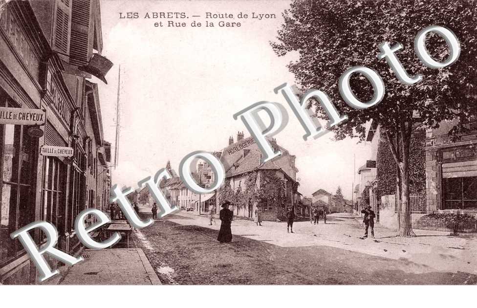 route de Lyon et rue de la gare