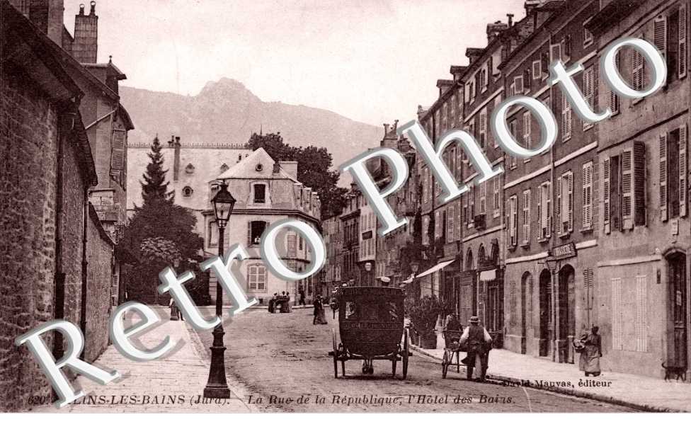 La Rue de la Republique, l&#039;Hotel des Bains
