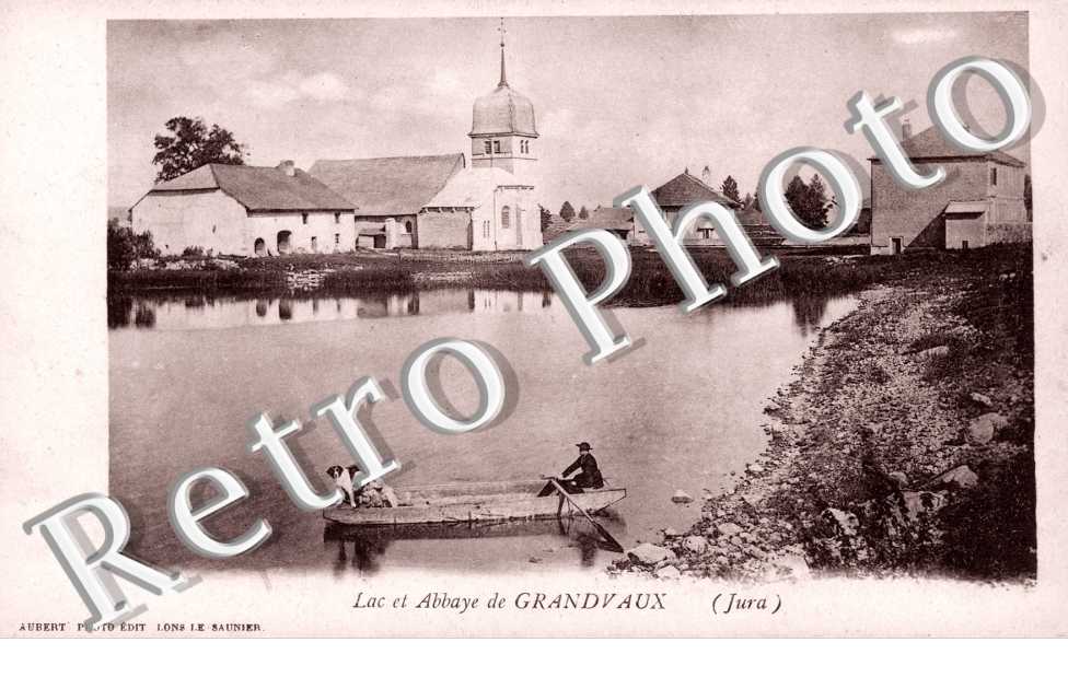 Lac et Abbaye de Grandvaux