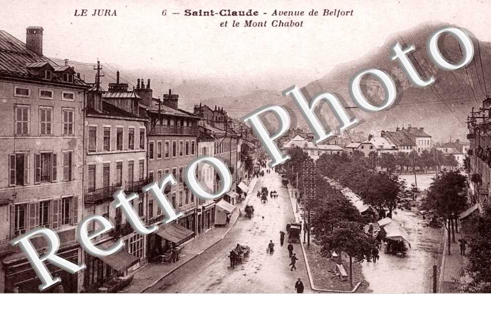 Avenue de Belfort et le Mont Chabot