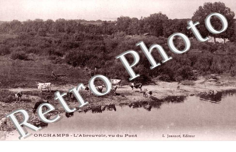 l&#039;Abreuvoir, Vue du Pont