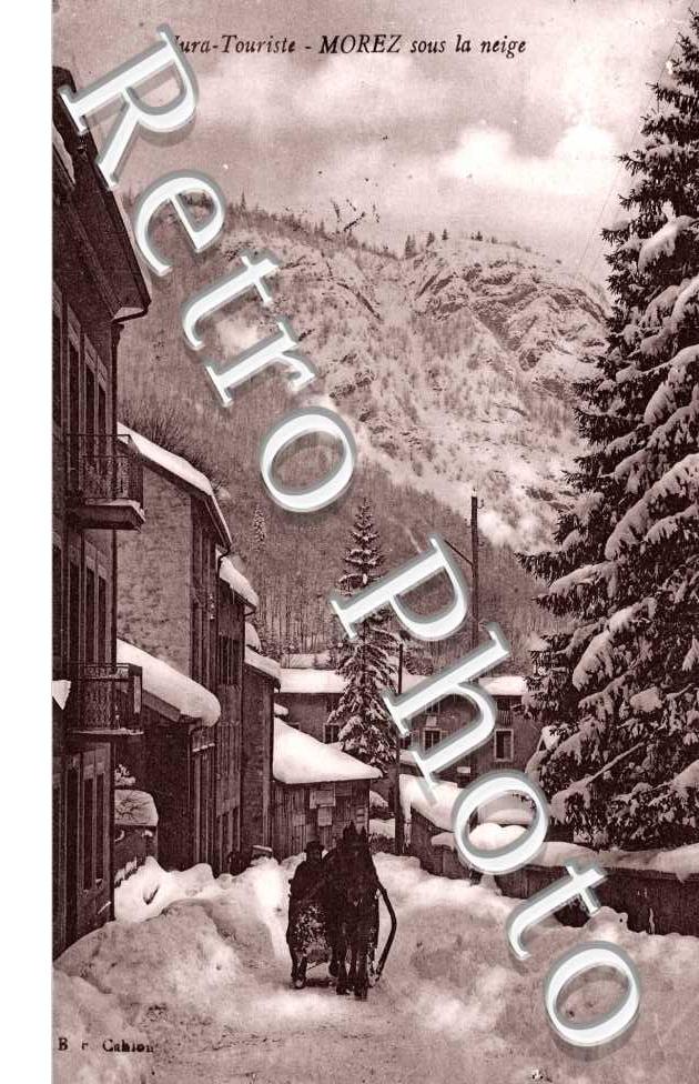Une rue sous la neige