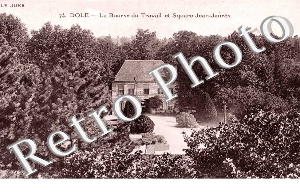 Bourse du Travail et Square Jean Jaures