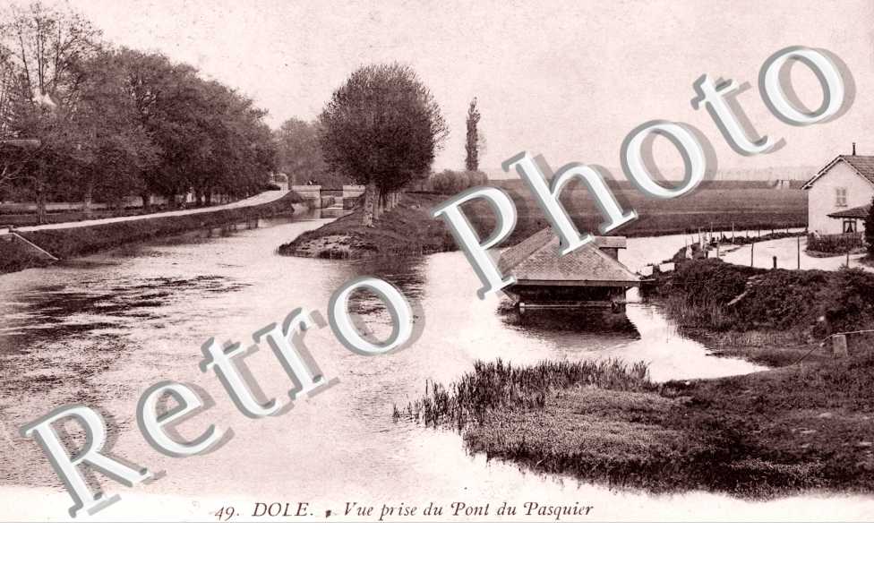 Vue prise du Pont Pasquier