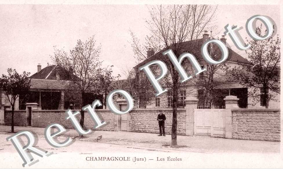 Les Ecoles