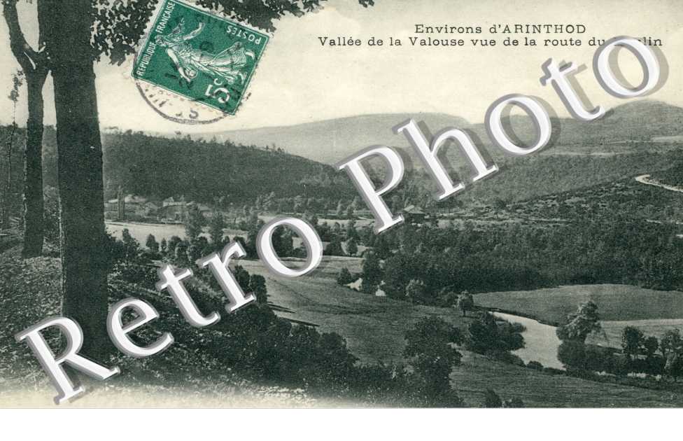 Vallee de la Valouse vue de la route du Moulin