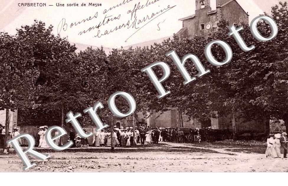  Une sortie de Messe