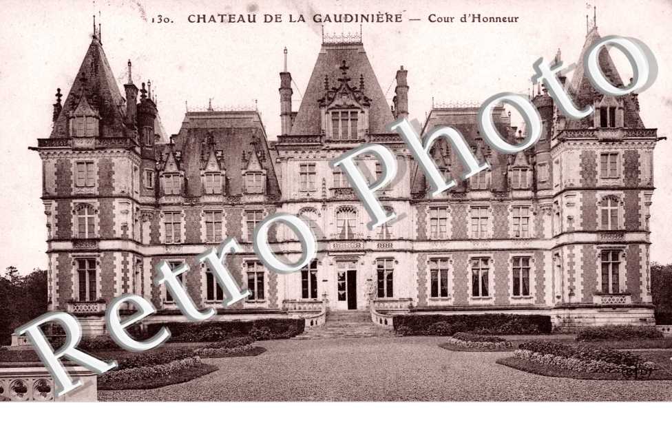 chateau de la Gaudiniere, cour d&#039;honneur