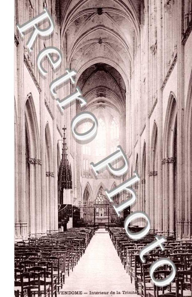 Interieur de l'Eglise
