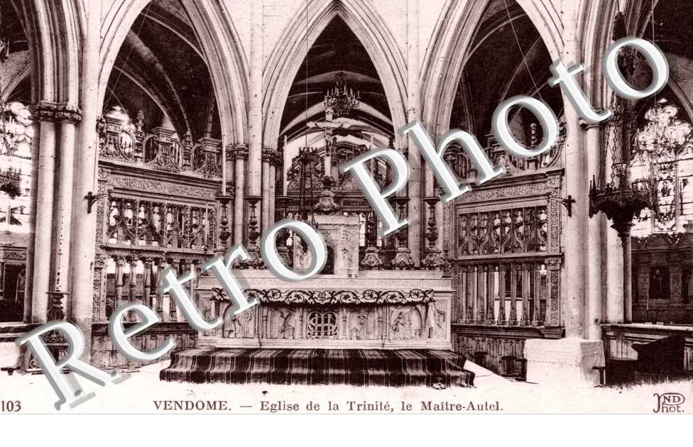 Interieur de l'Eglise