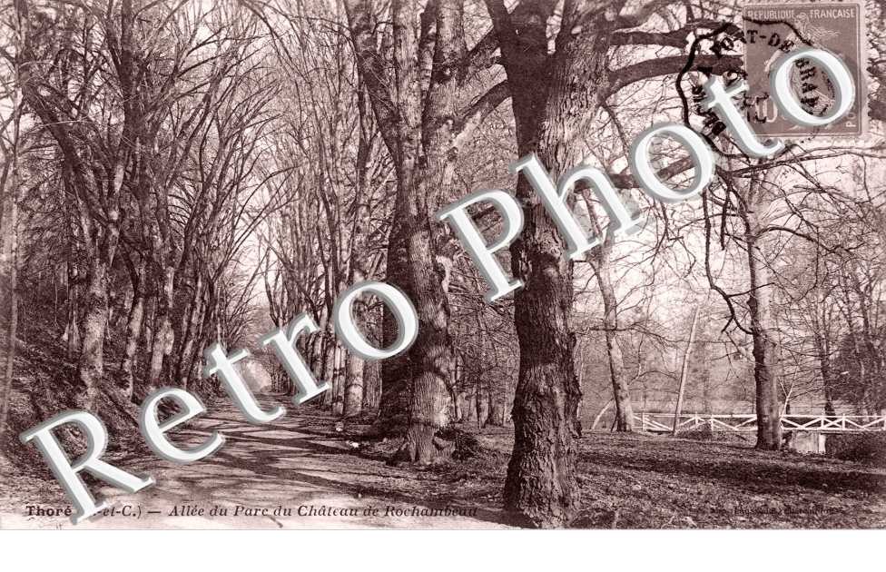 Allee du Parc du Chateau de Rochambeau