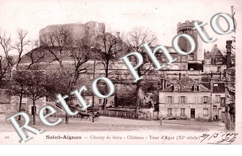Champ de Foire, Chateau et Tour d&#039;Agar
