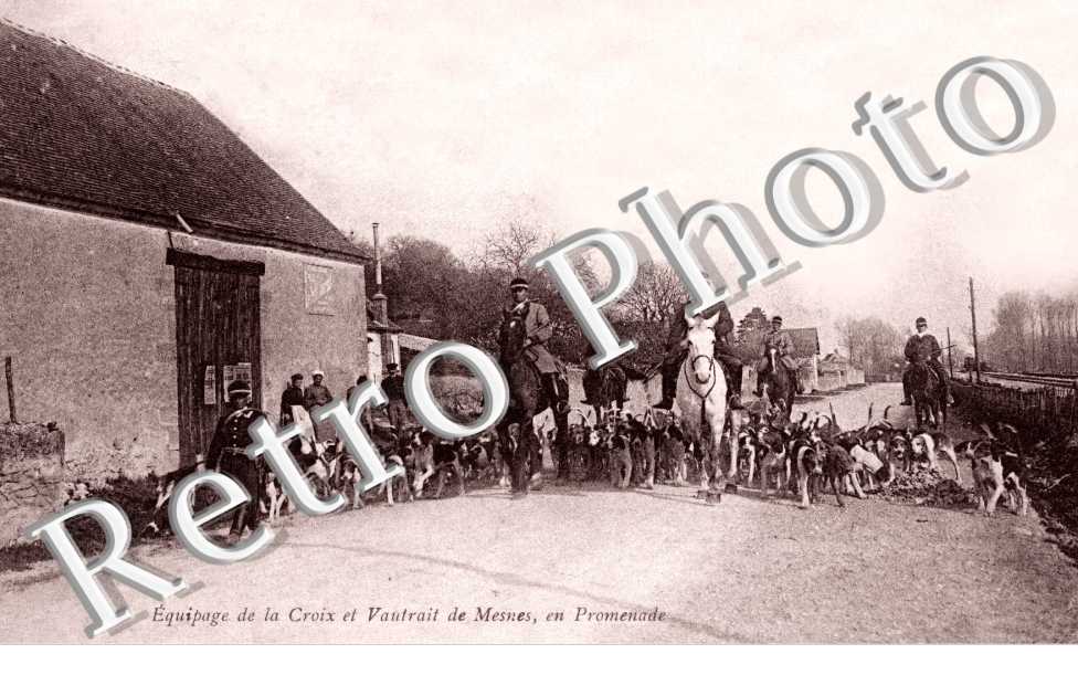 Equipage de la Croix de vautrait de Mesnes, en promenade