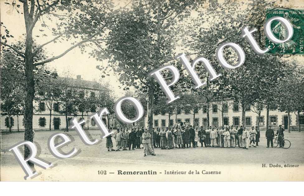Interieur de la Caserne