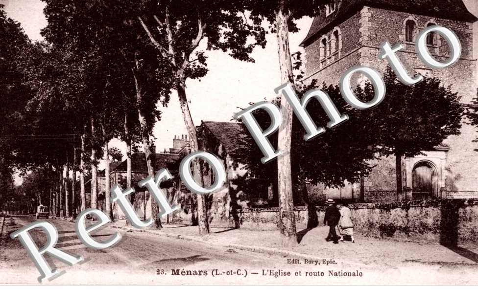 l&#039;eglise et route nationale