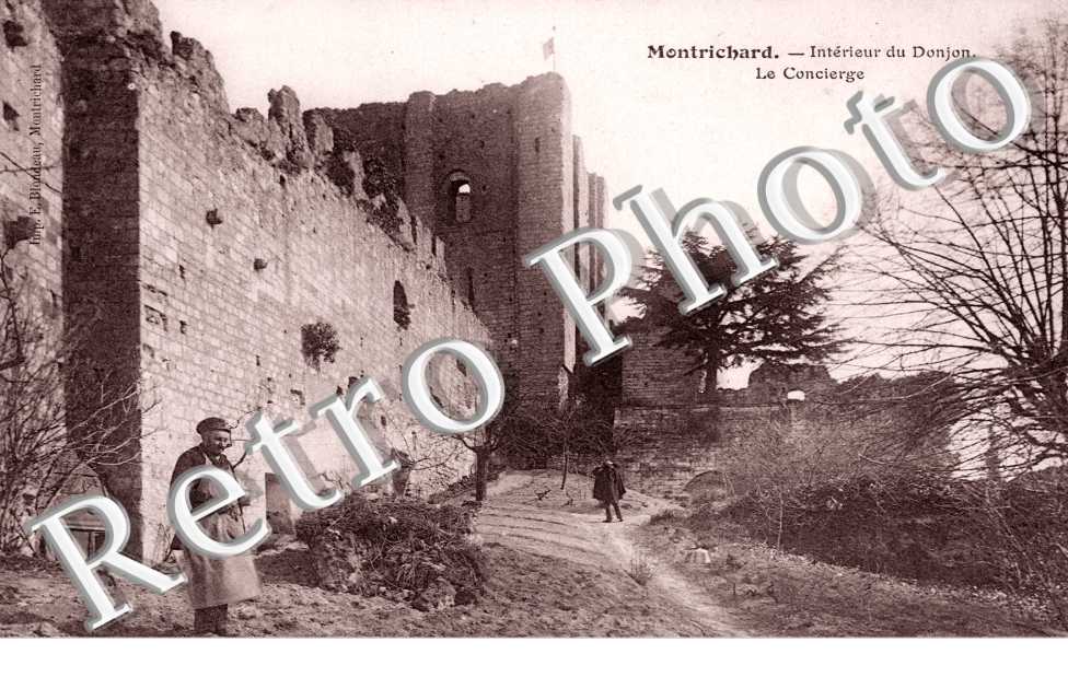 Interieur du Donjon, le Concierge