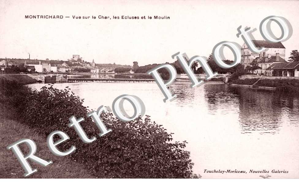 Vue sur le Cher, les Ecluses et le Moulin