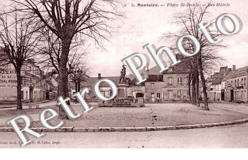 place Saint Denis - les Hotels