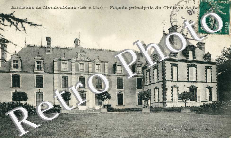 Facade Principale du Chateau de Ba?