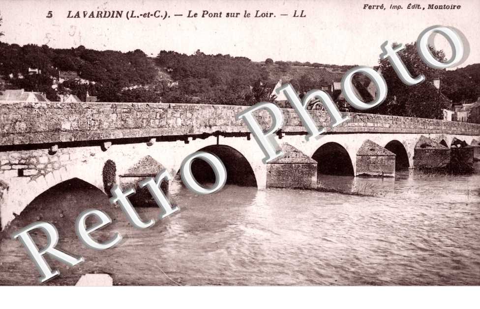 le Pont sur le Lour