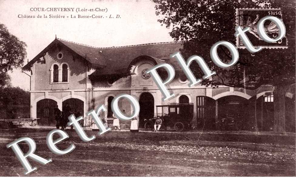 Chateau de la Sistiere, la Basse Cour