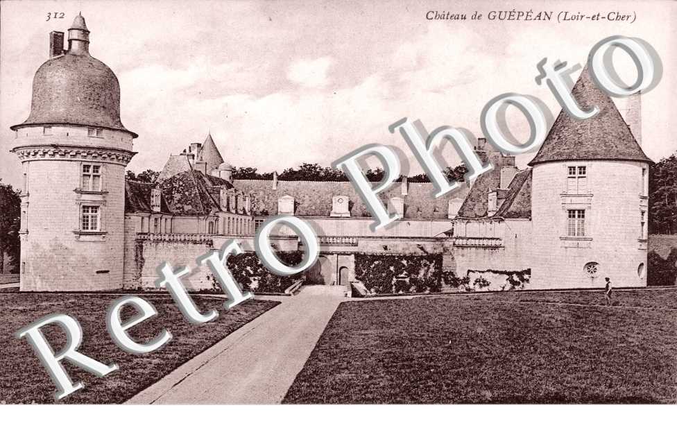 Chateau de Guépéan