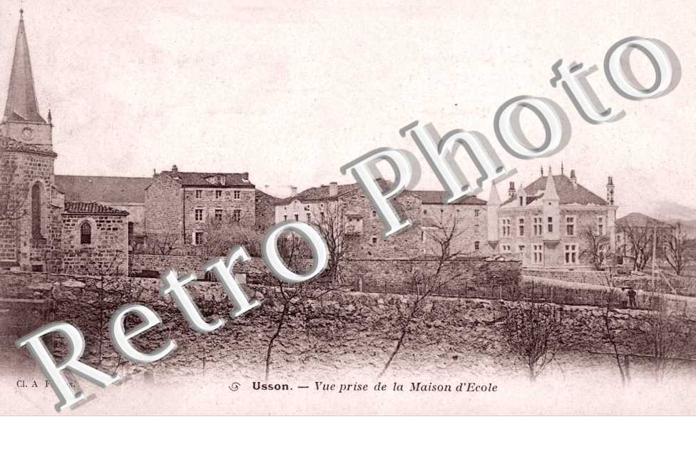 Vue prise de la Maison d'Ecole