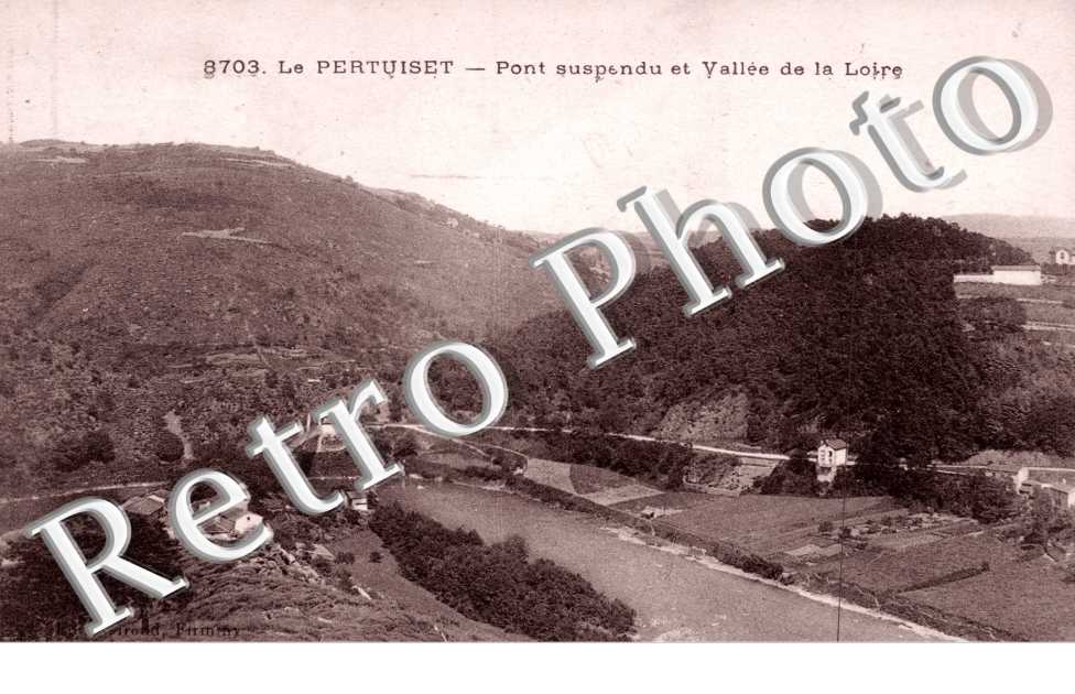 Pont suspendu et Vallee de la Loire, Le Pertuiset