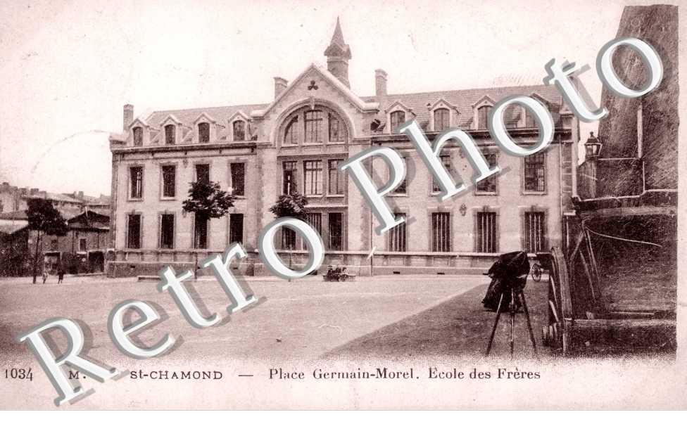 Place Germain-Morel, Ecole des Freres