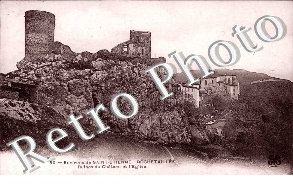 Ruies du Chateau et Eglise