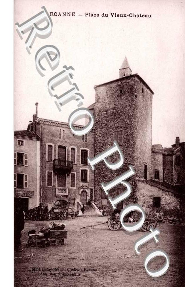Place du Vieux Chateau