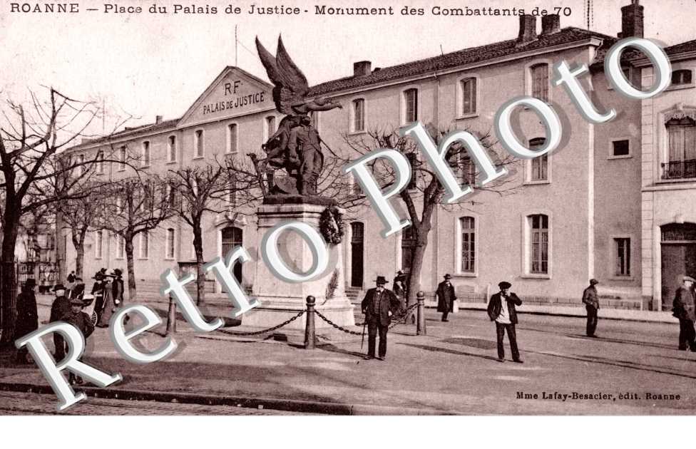 Place du Palais de Justice, Monument des Combattants de 70