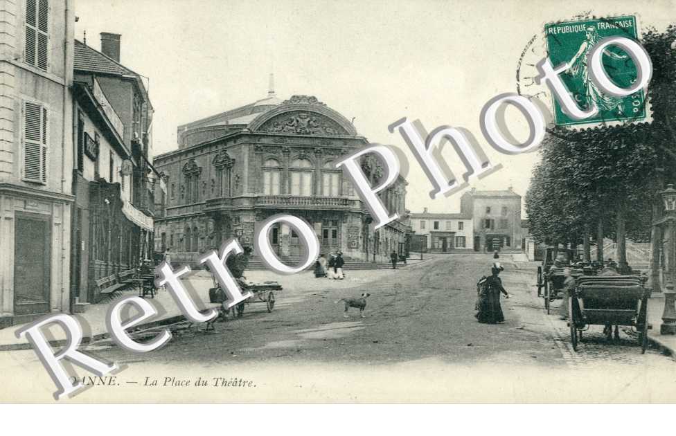 La Place du Theatre