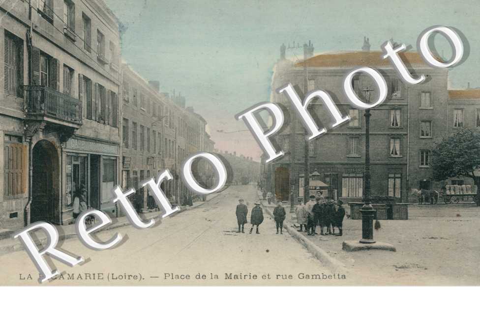 place de la mairie et rue gambetta (couleur)