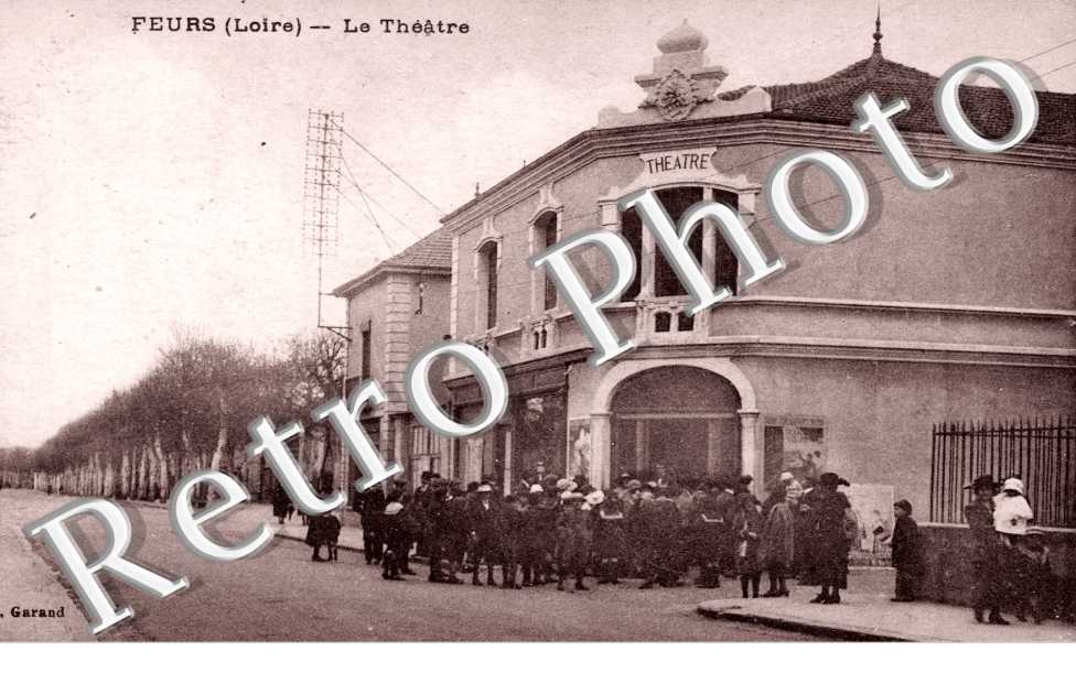 Le Theatre