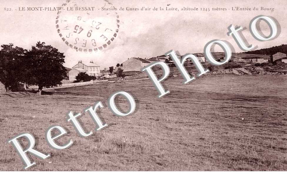 Le Mont Pilat - Station de Cure d'Air - l'entree du Bourg