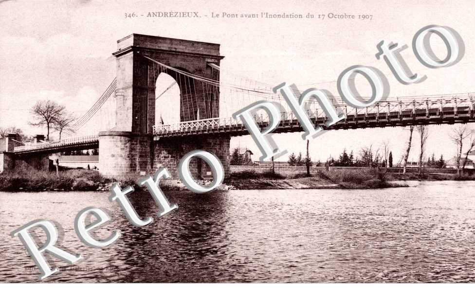 le pont avant l&#039;inondation
