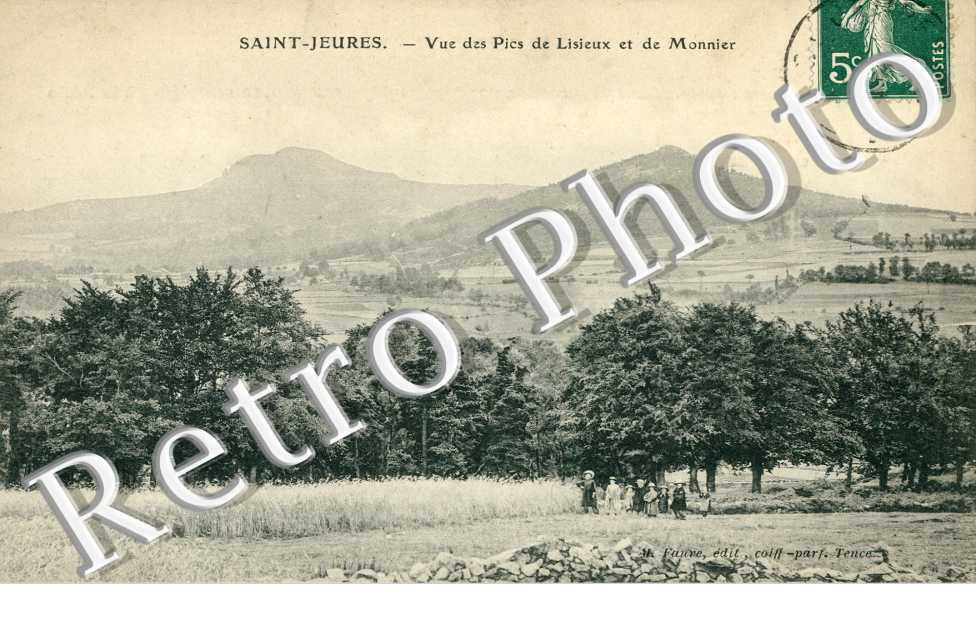 vue des pics de Lisieux et de Monnier