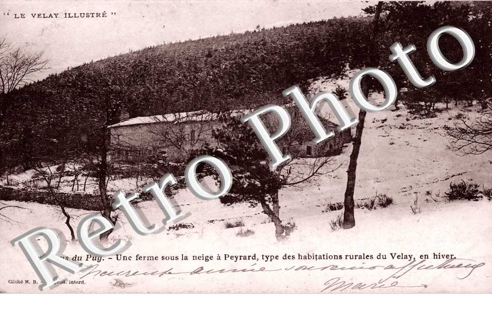 Une ferme sous la Neige a Peyrard, Type d&#039;habitation rurale du Velay, Environs du Puy