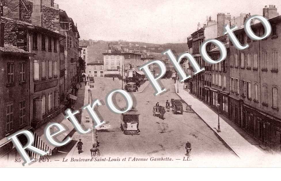 Boulevard Saint Louis et avenue Gambetta