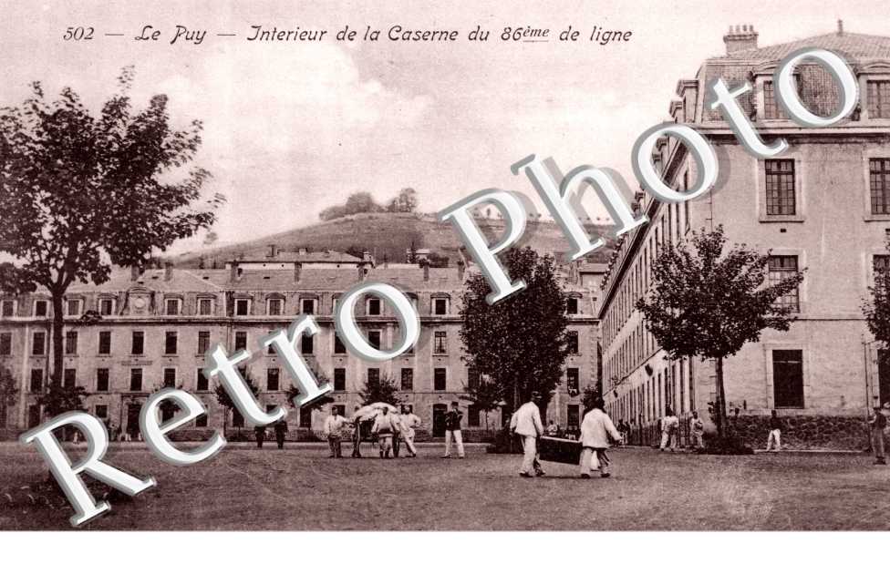 Caserne Romeuf Interieur de la caserne du 86eme de ligne