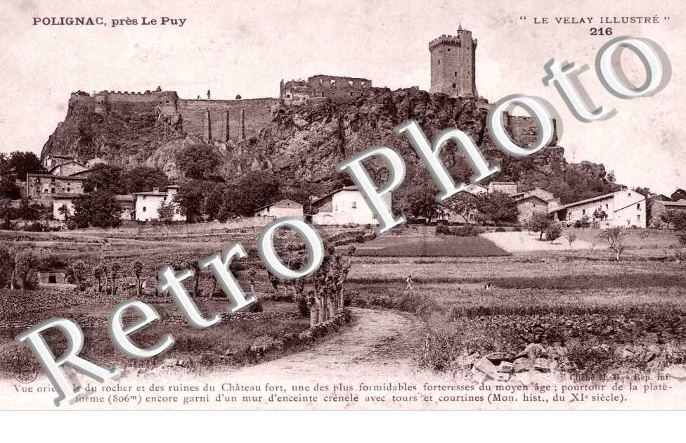 Polignac pres Le Puy, Vue Orientale du Rocher et des Ruines du Chateau Fort